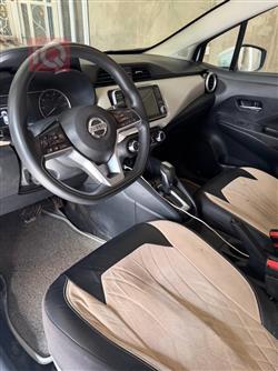 نيسان فيرسا